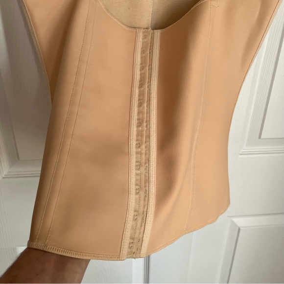 SLIMMING TANK - Picture 8 of 13